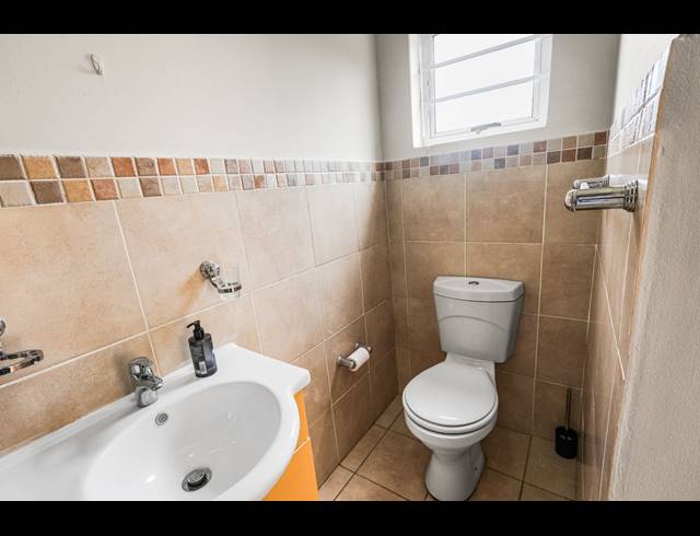 3 BEDROOM TOWNHOUSE TO LET IN BEACON BAY